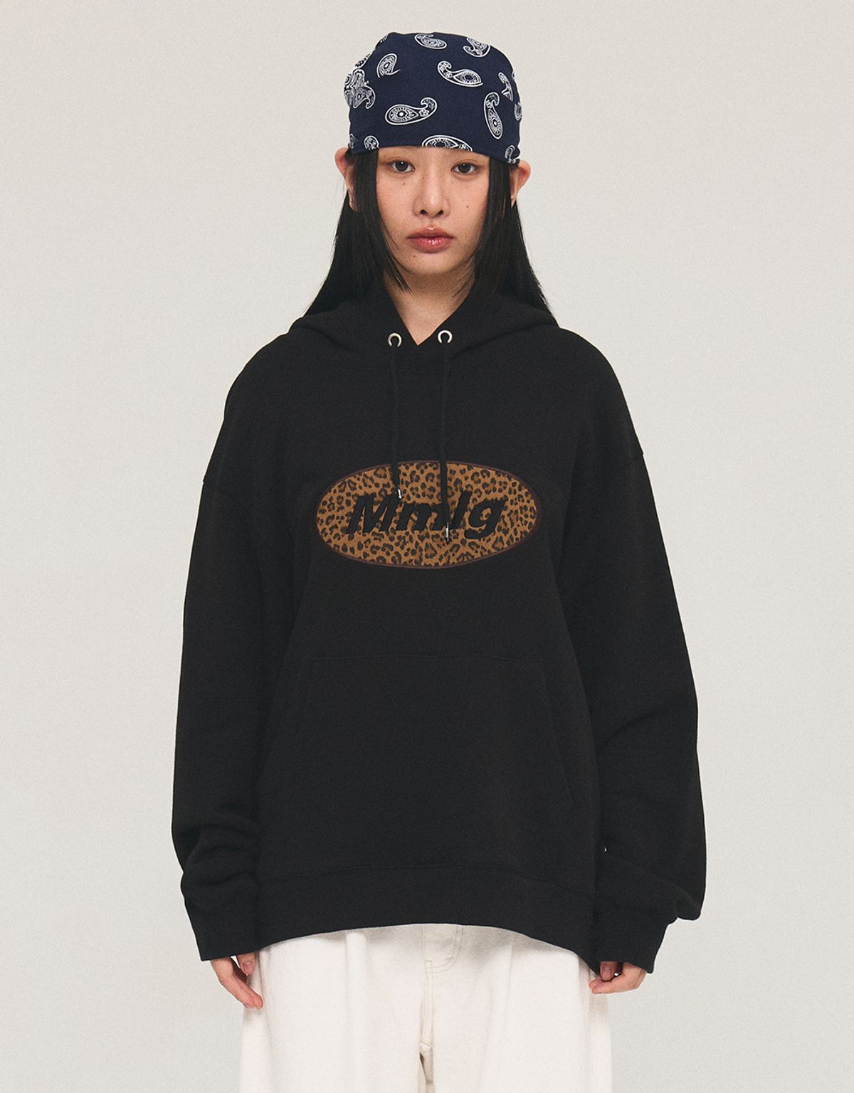 엠엠엘지(MMLG) [Mmlg] NIGHT MMLG HOODIE (EVERY BLACK)