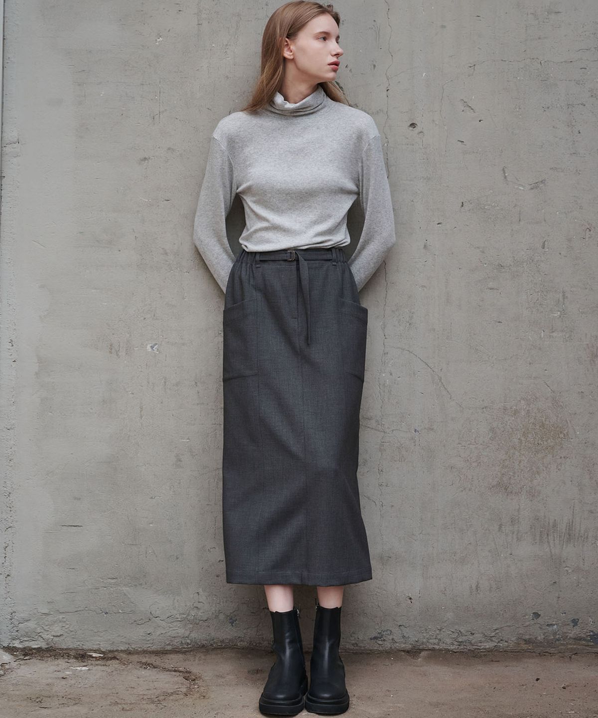 마롭(MALOUPE) 3107 스트레치 H 라인 스커트 (다크그레이)