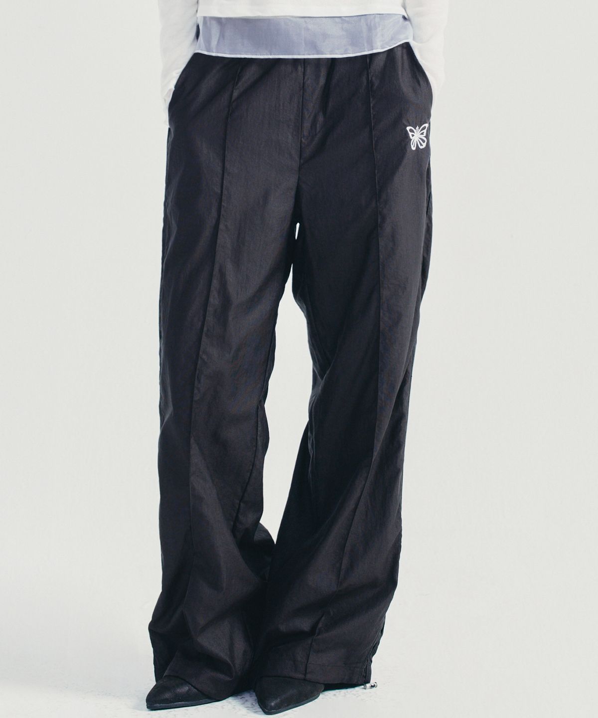 닉앤니콜(NICK&NICOLE) UTILITY GROOVY TRACKSUIT PANTS_BLACK