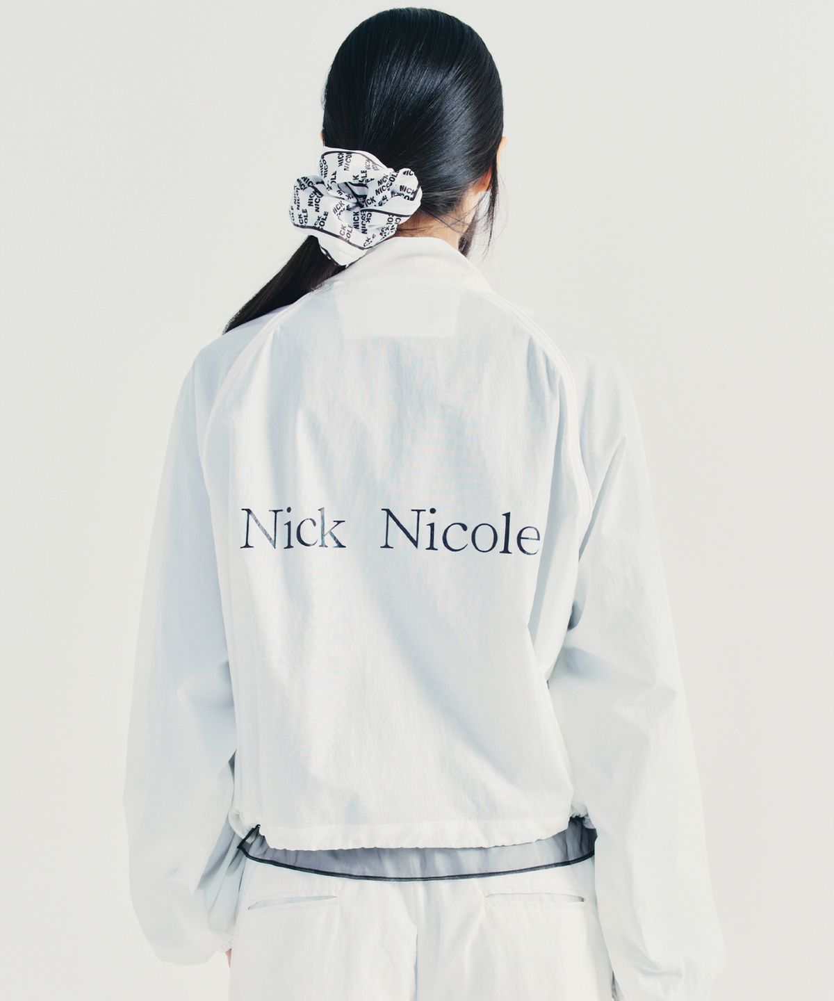 닉앤니콜(NICK&NICOLE) UTILITY GROOVY COATING JUMPER_IVORY