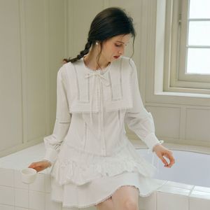 Cest_Pure white lace ribbon blouse