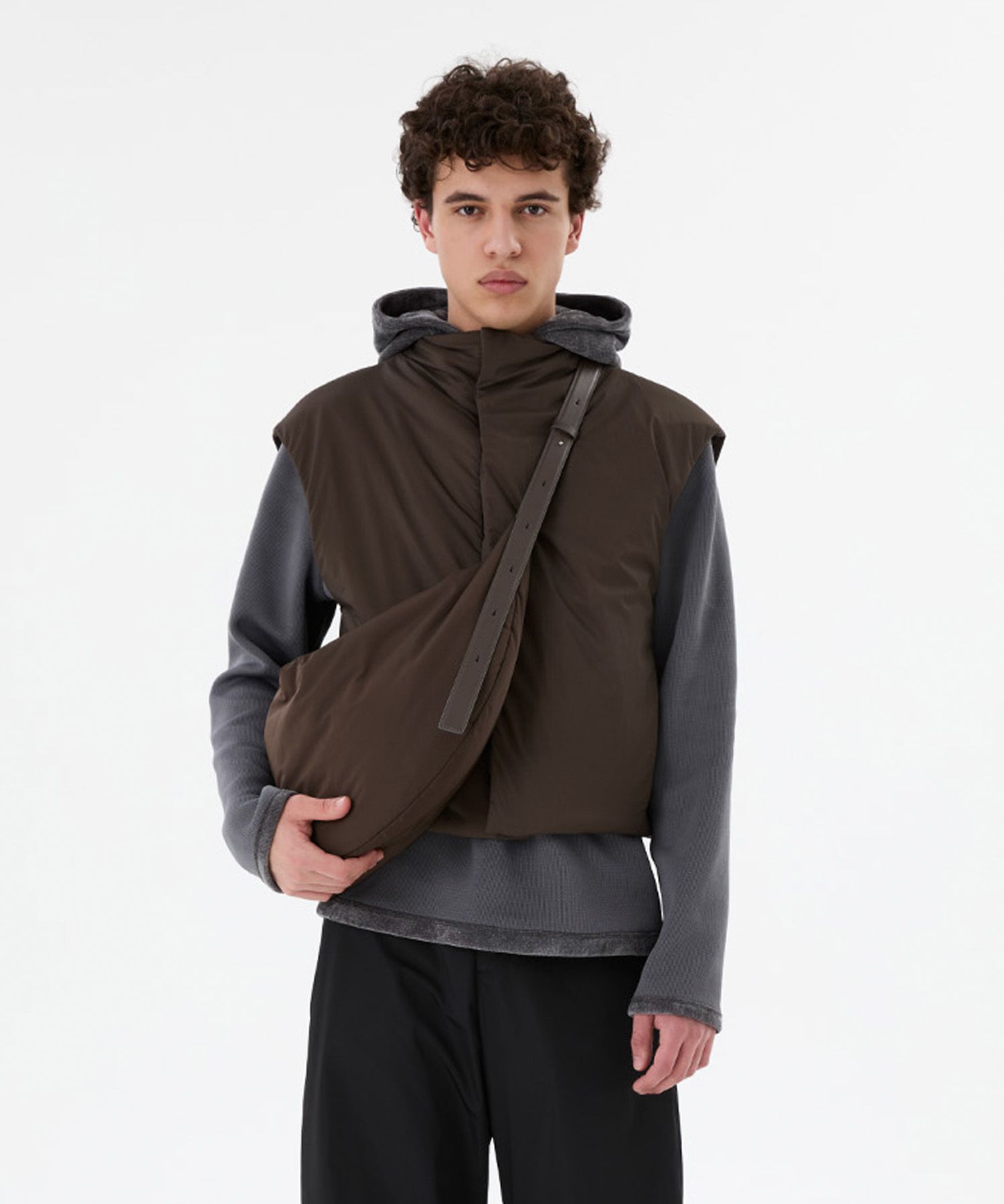MUSINSA | AMOMENTO SHEER NYLON PADDED VEST (2COLORS)