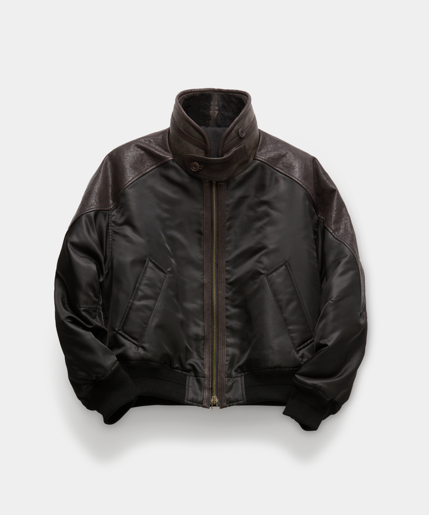 MUSINSA公式 | COOR High-neck shearling mixed MA-1 jumper (dark brown)