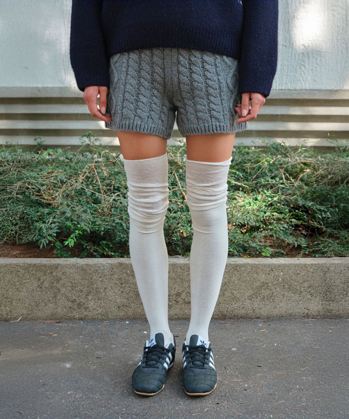 썸웨어버터(SOMEWHEREBUTTER) Wool Cable Knit Pants - Grey