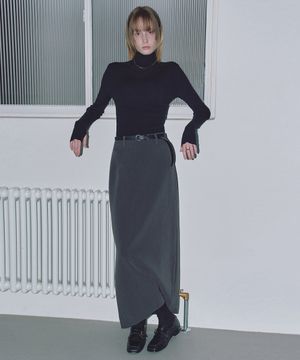 [우먼] 포멀 슬릿 H라인 맥시 스커트 차콜 COWSK002CHARCOAL