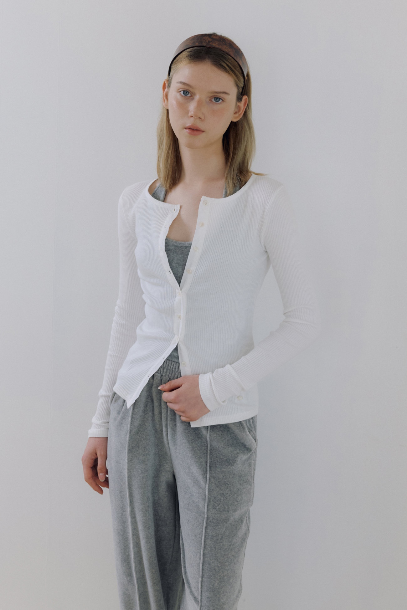 MUSINSA公式 | MAGNET ARCHIVE Parte Golgi Cardigan (Ivory)