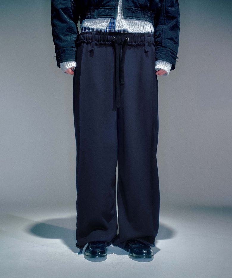 MEN JOAN SEAMLINE TRACK JOGGERS BLACK