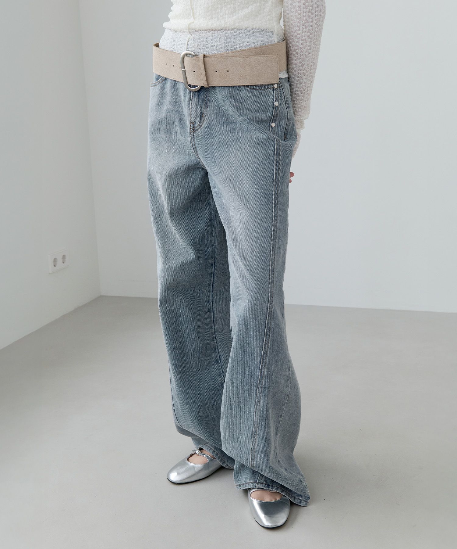 MUSINSA公式 | ROLAROLA CURVED RIVET WIDE DENIM PANTS BLUE