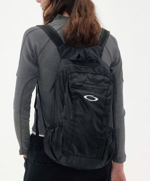 NOI1743 컴팩트 백팩 (블랙)