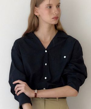 엠마 포켓 블라우스 - 네이비