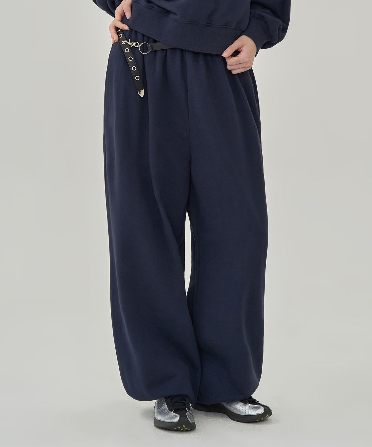 토피 우먼(TOFFEE WOMEN) W 빈티지 워시드 스웻 팬츠 (NAVY)