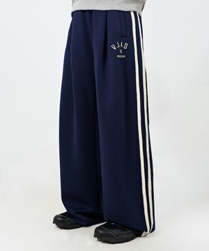 VLAD 원턱 커브드 트랙 스웻 팬츠_네이비
