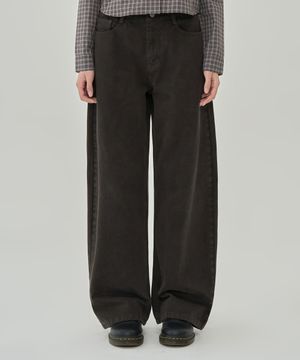 W 스웨이 코튼 커브드 팬츠  (BROWN)