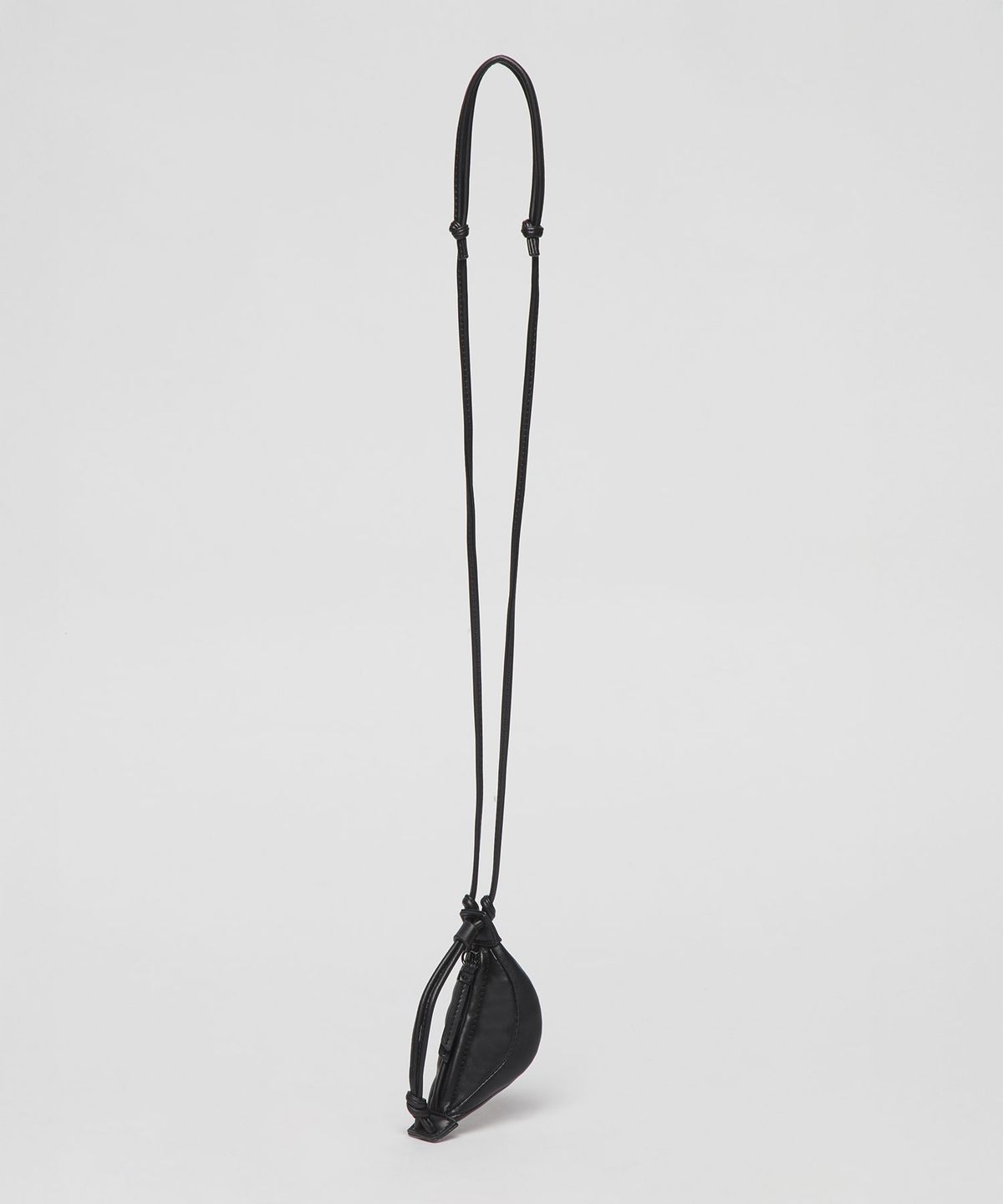 아카이브앱크(ARCHIVEPKE) Mini fling keyring bag(Deep sleep)_OVAAX25201BLK