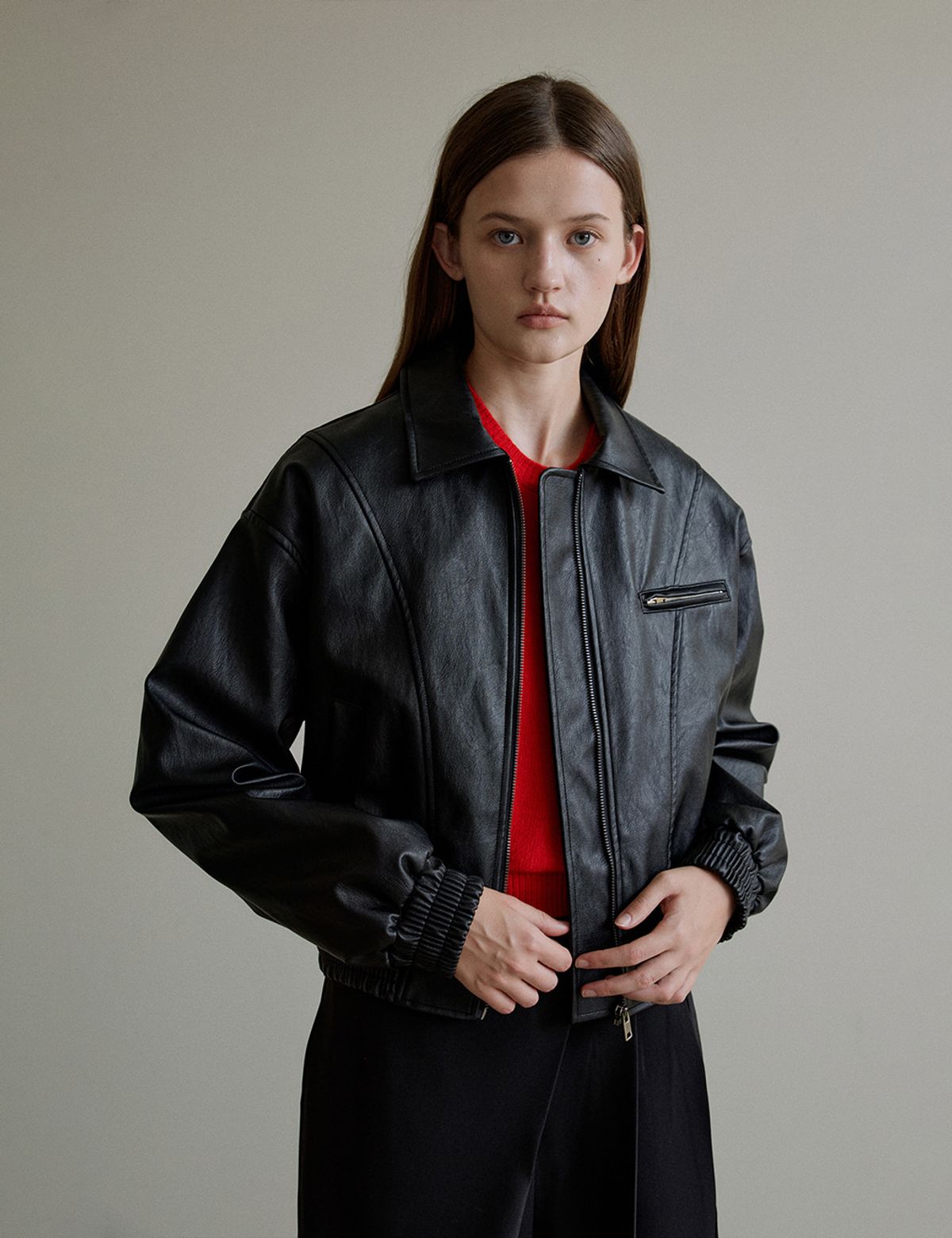 더엘로(THEELO) Leather zip-up jumper (Black)