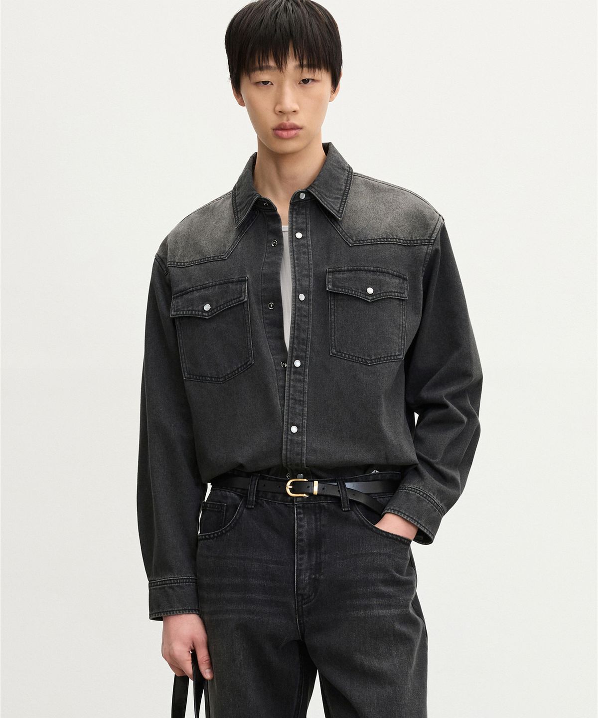 티엔지티(TNGT) Western Denim Shirt (Washed Grey) TNSH5F106G2