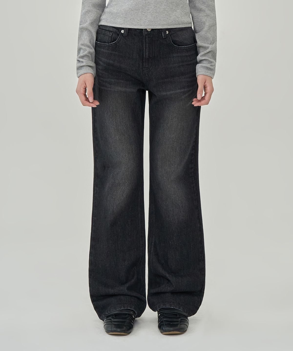 토피 우먼(TOFFEE WOMEN) W 레트로 로우라이즈 부츠컷 데님  (BLACK)