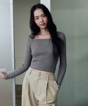 스퀘어넥 니트