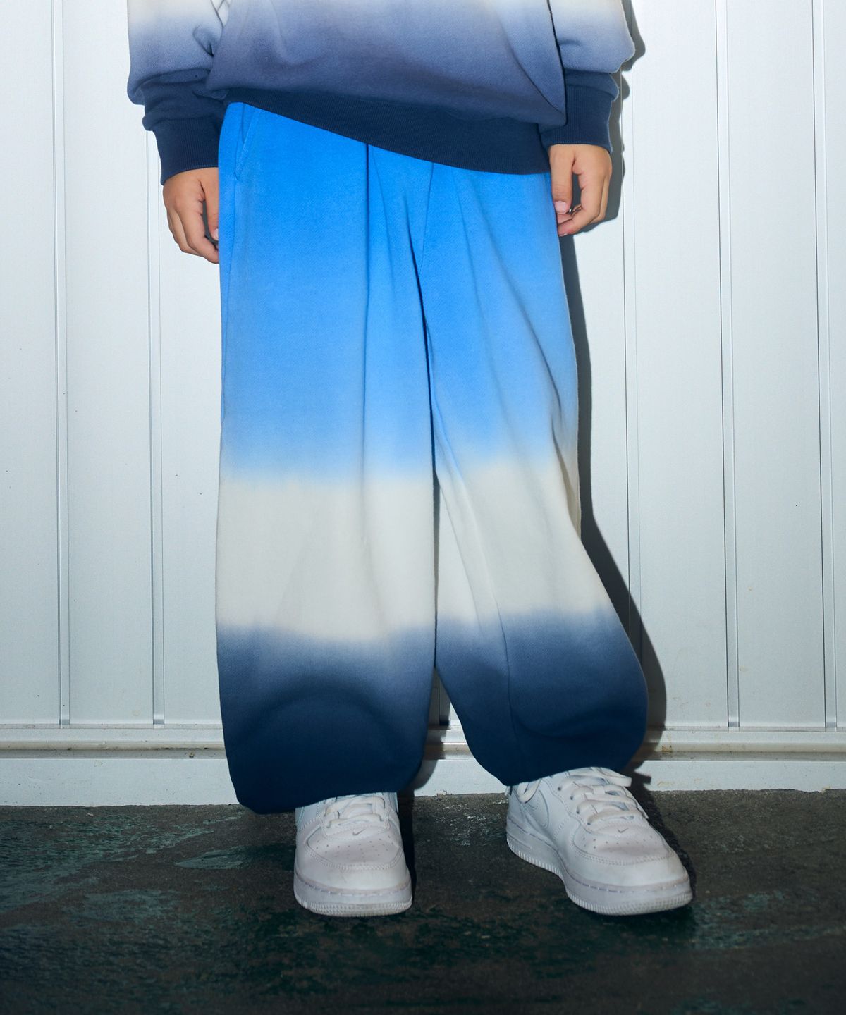 브라운브레스 키즈(BROWNBREATH KIDS) KIDS PIGMENT TAG SWEATPANTS - BLUE