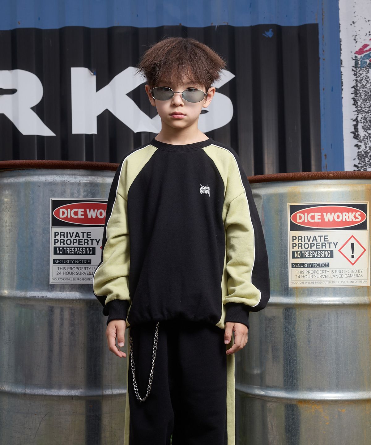 브라운브레스 키즈(BROWNBREATH KIDS) KIDS TAG COLOR BLOCK CREWNECK - BLACK