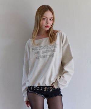 스타 리벳 레터링 오프숄더 스웻 셔츠 (오트밀)