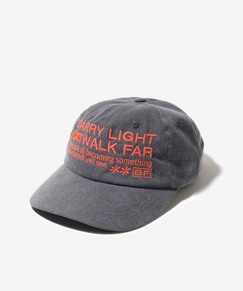 Carry Light Walk Far 피그먼트 볼캡 블랙