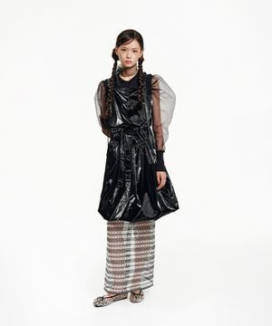 버블검 블랙 에이프런 원피스