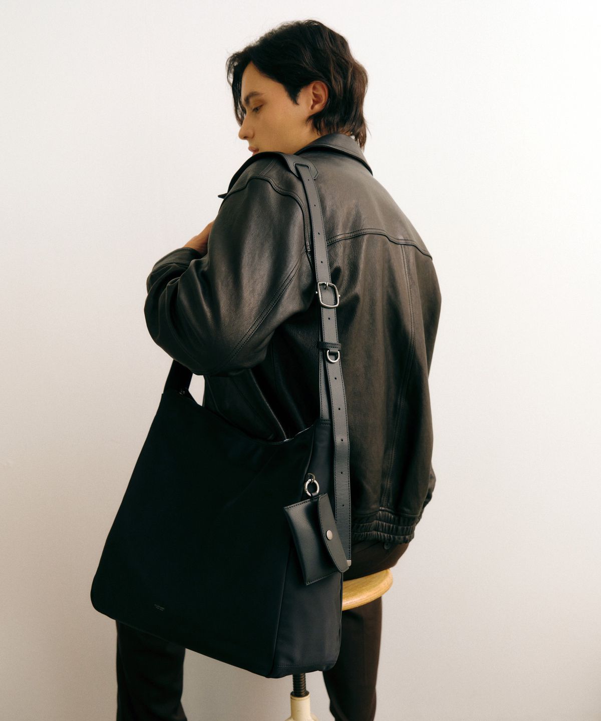 질스튜어트 맨 액세서리(JILLSTUART MEN ACC) 블랙 나일론 2WAY 숄더백 (카드지갑 포함) JUBA5F932BK