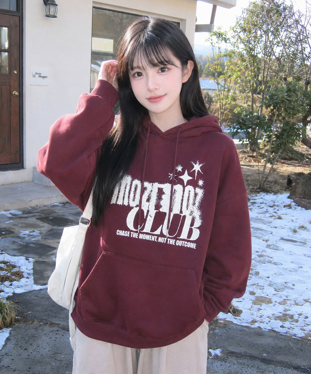 모즈모즈(MOZMOZ) 페이딩 그래픽 오버핏 후드 버건디
