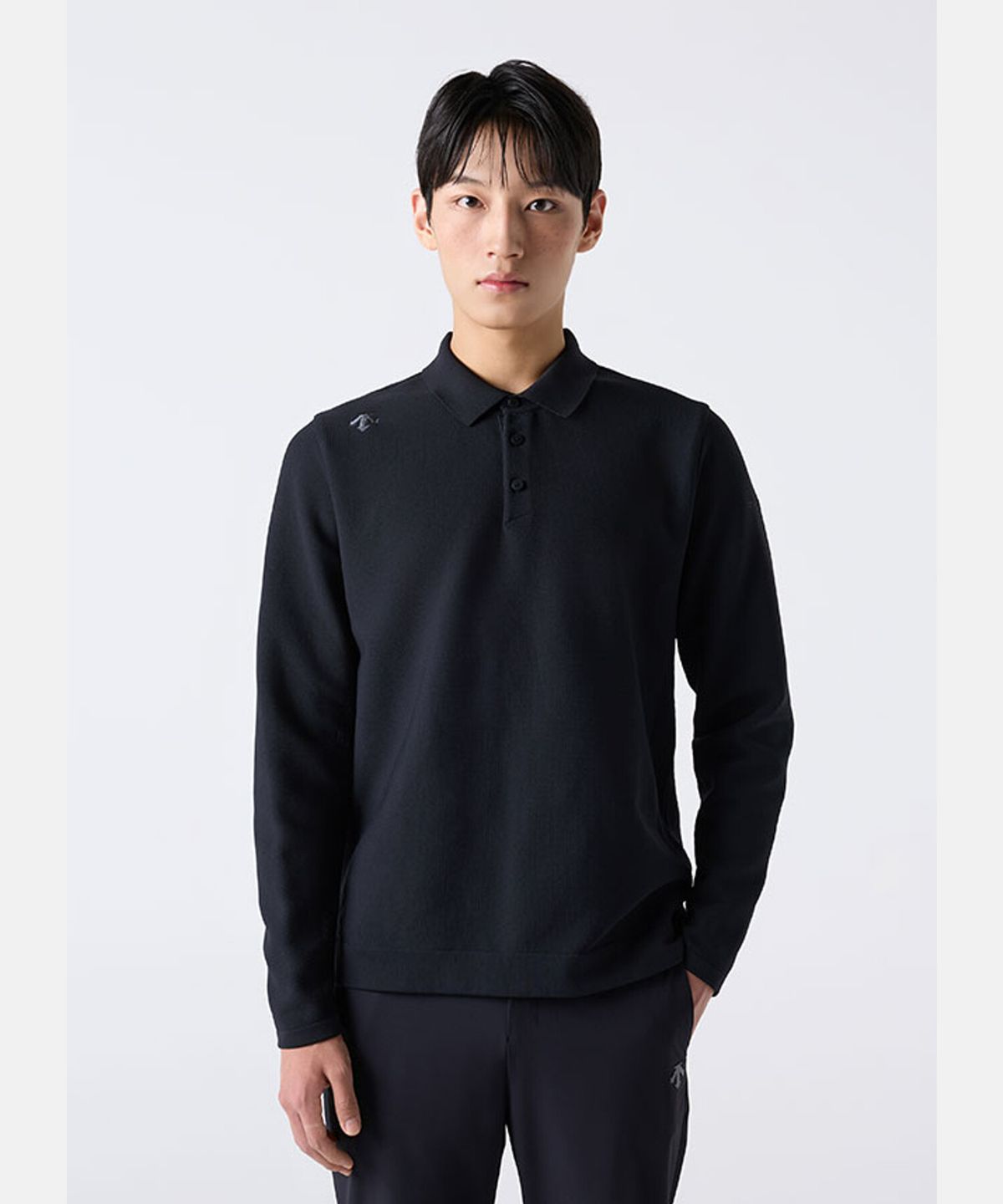 데상트(DESCENTE) 듀얼리스 폴로 긴팔 티셔츠 블랙(SQ421DPLO1)