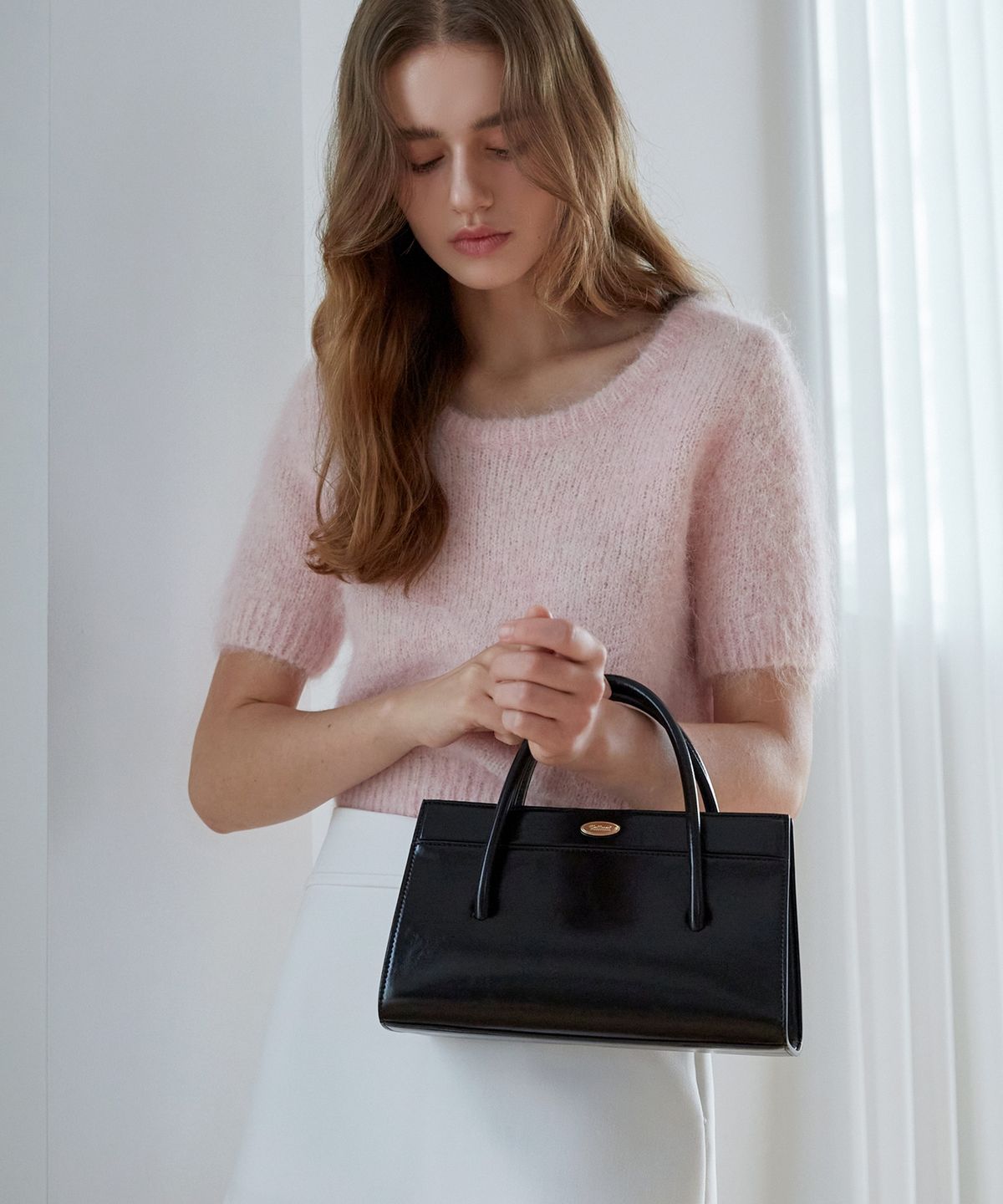 벨류엣(VALLUAT) Orelyn bag_Black