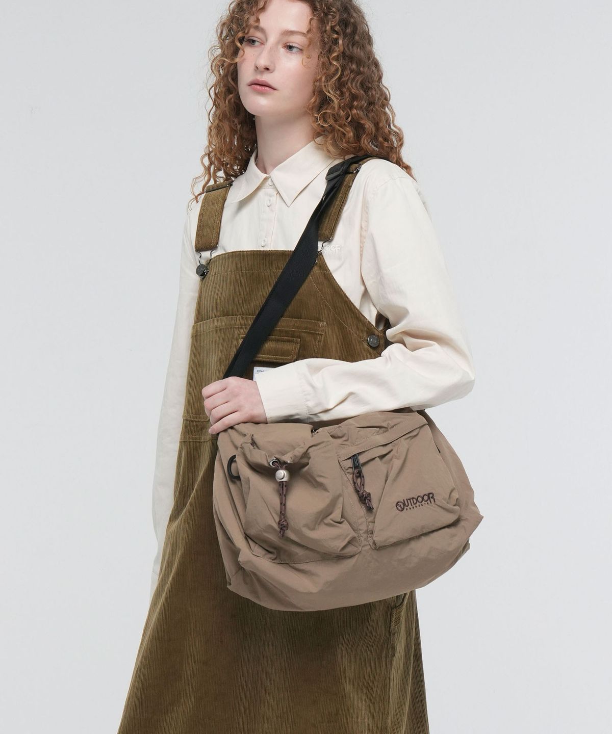 아웃도어 프로덕츠(OUTDOOR PRODUCTS) 2 POCKETS SHOULDER (COFFEE BROWN)