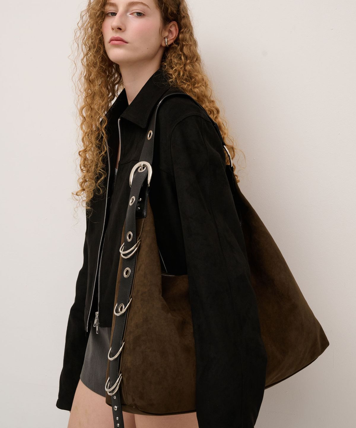 도프셉(DOFFSEPT) Loa Bag in Brown