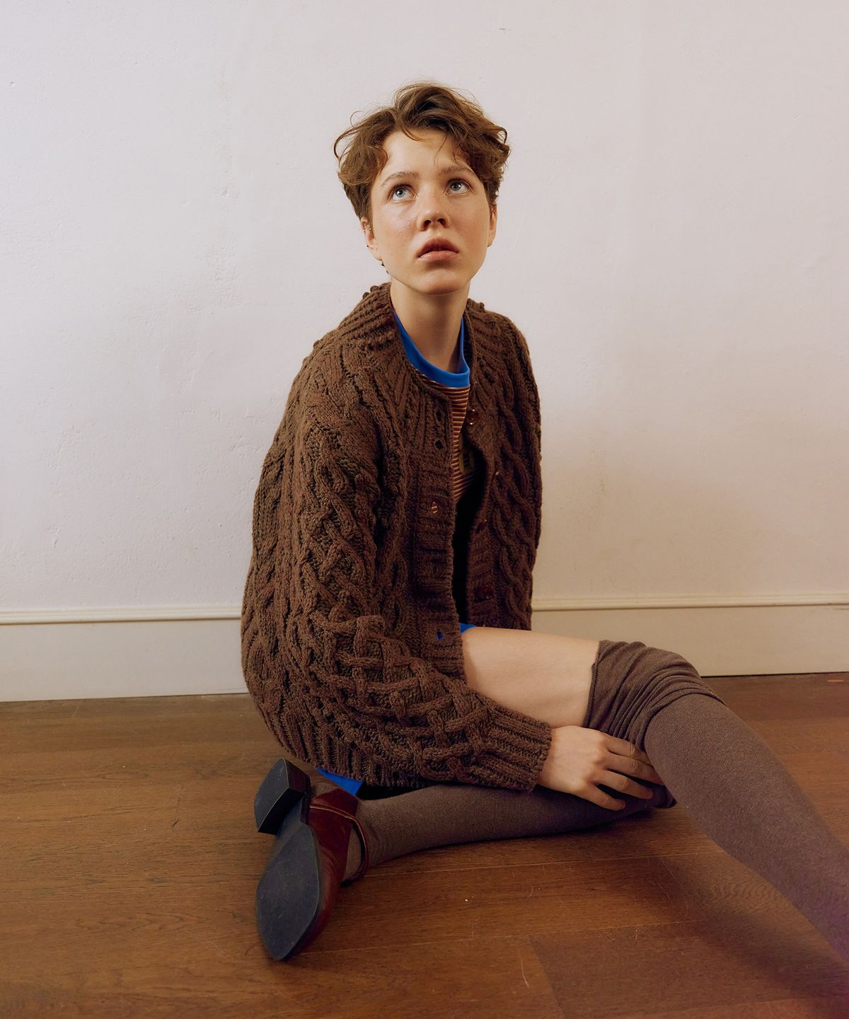 그린버터(GREENBUTTER) Hazel Cable Cardigan (Brown)