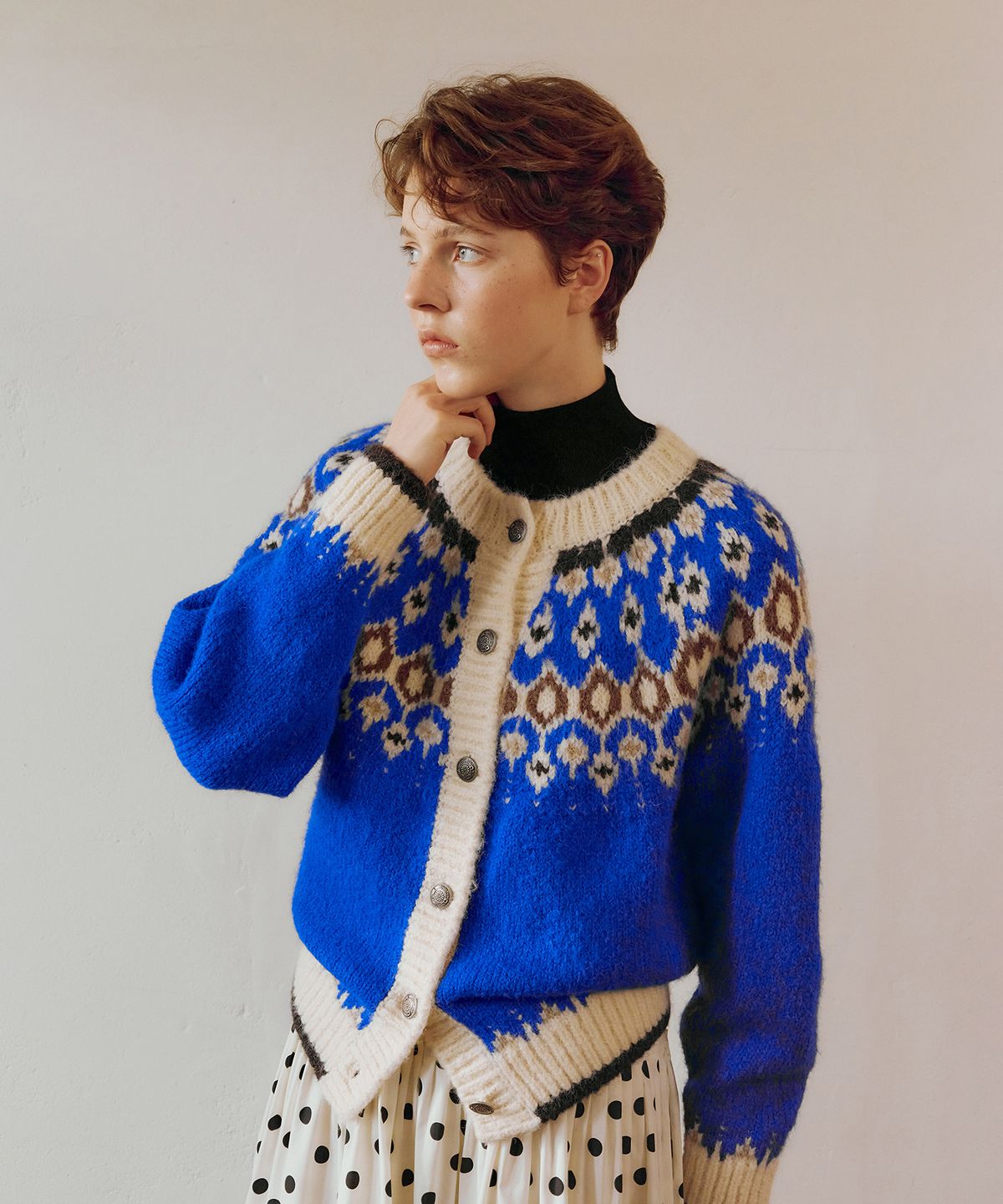 그린버터(GREENBUTTER) Aurora Nordic Cardigan (Cobalt)
