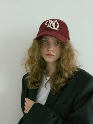N 뮤즈 캡 _ 로고 에디션 _ 버건디