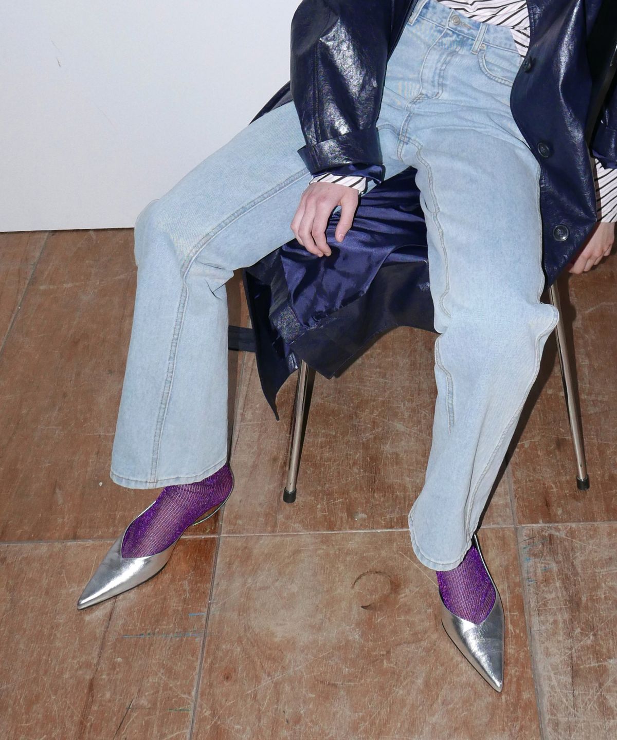 오버듀플레어(OVERDUEFLAIR) METALLIC KNEE SOCKS_PURPLE