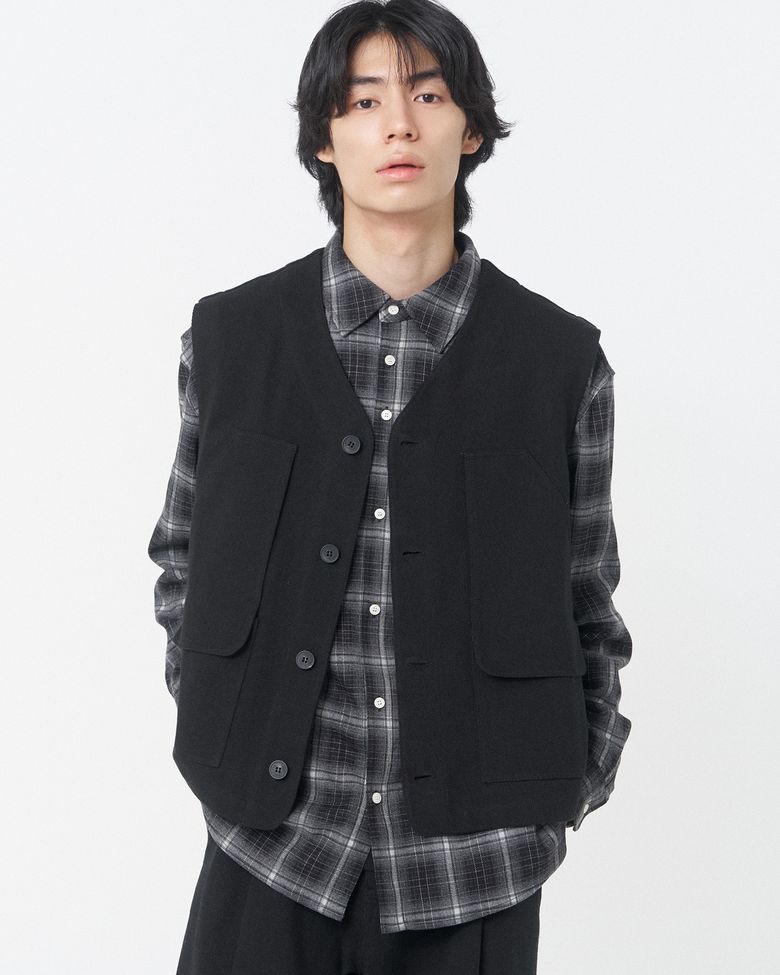 V-neck vest jacket BLACK