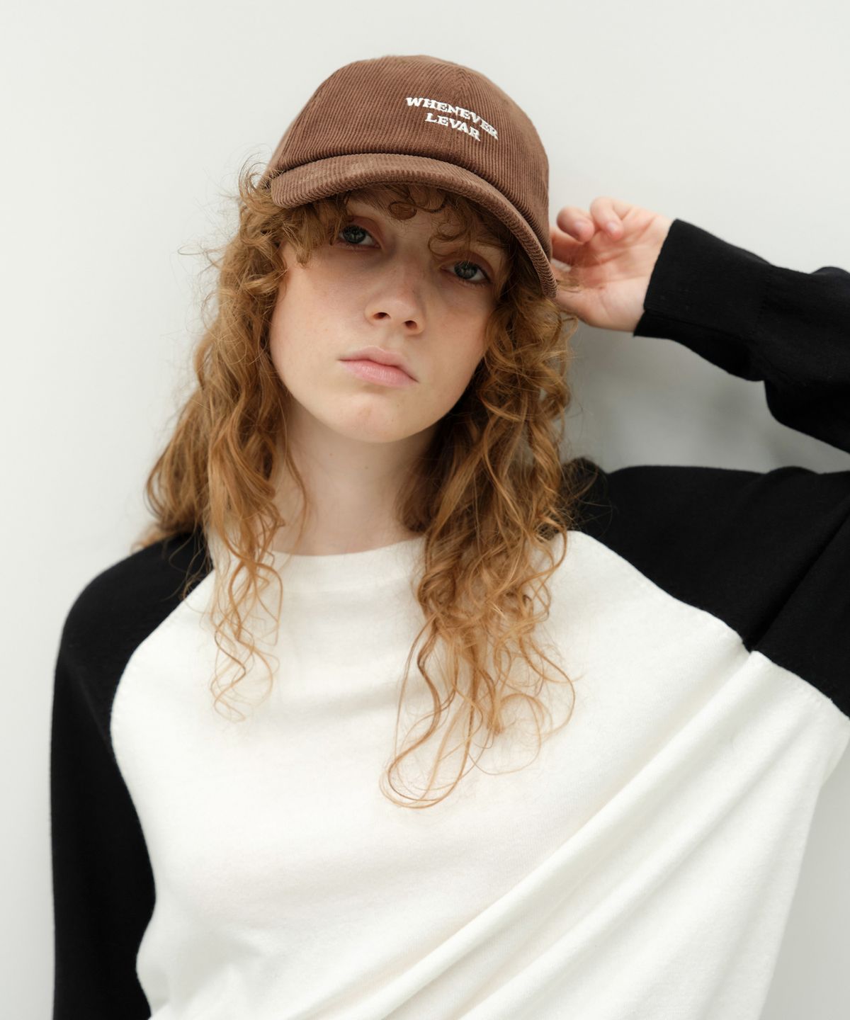 르바(LEVAR) Whenever Corduroy Ball Cap - Mocha Brown