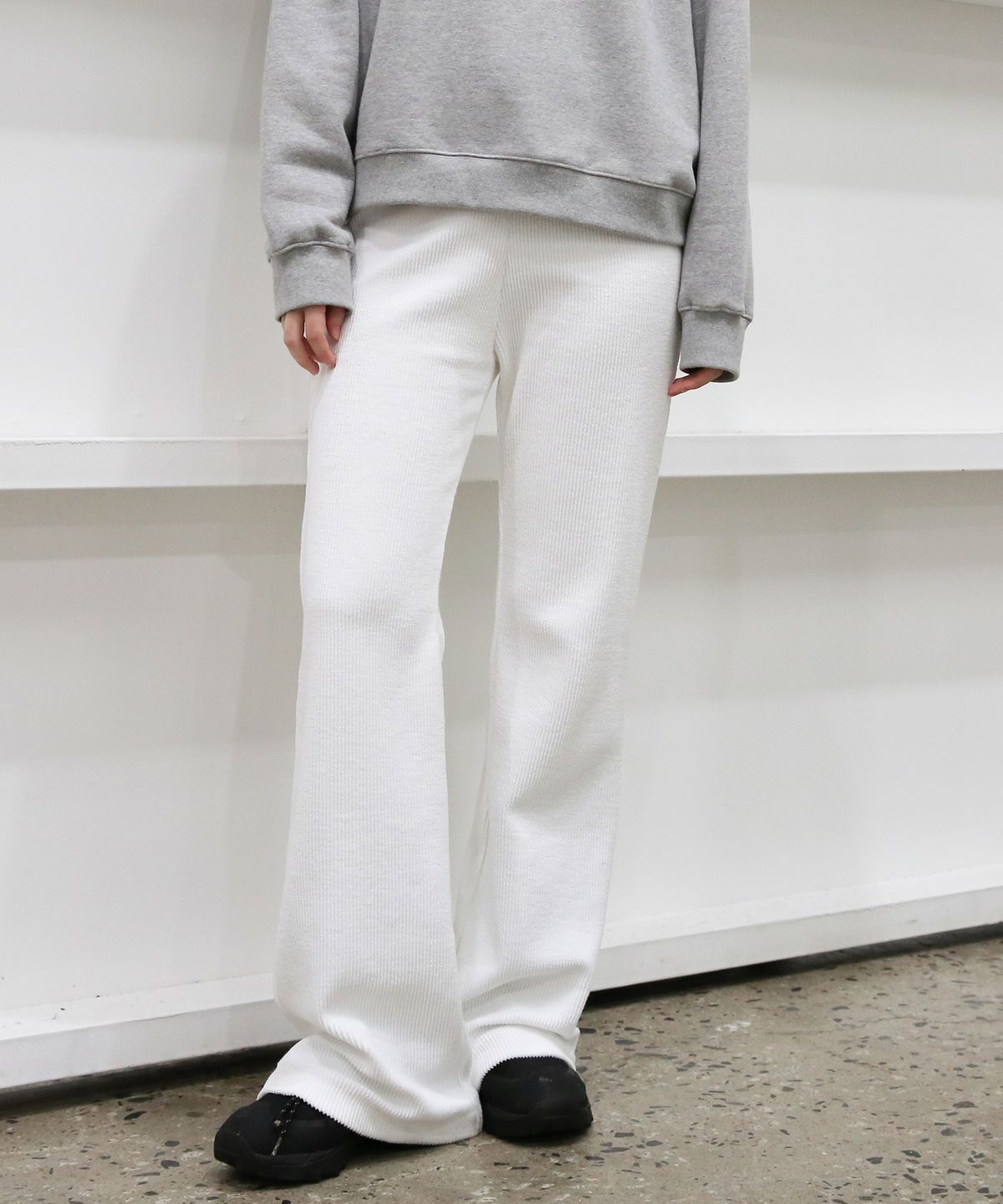 르바(LEVAR) Layered Corduroy Jersy Pants - Off White