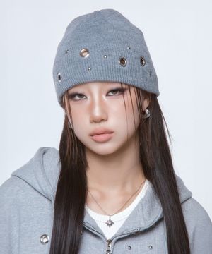 (DUC) Eyelet Stud Beanie Gray