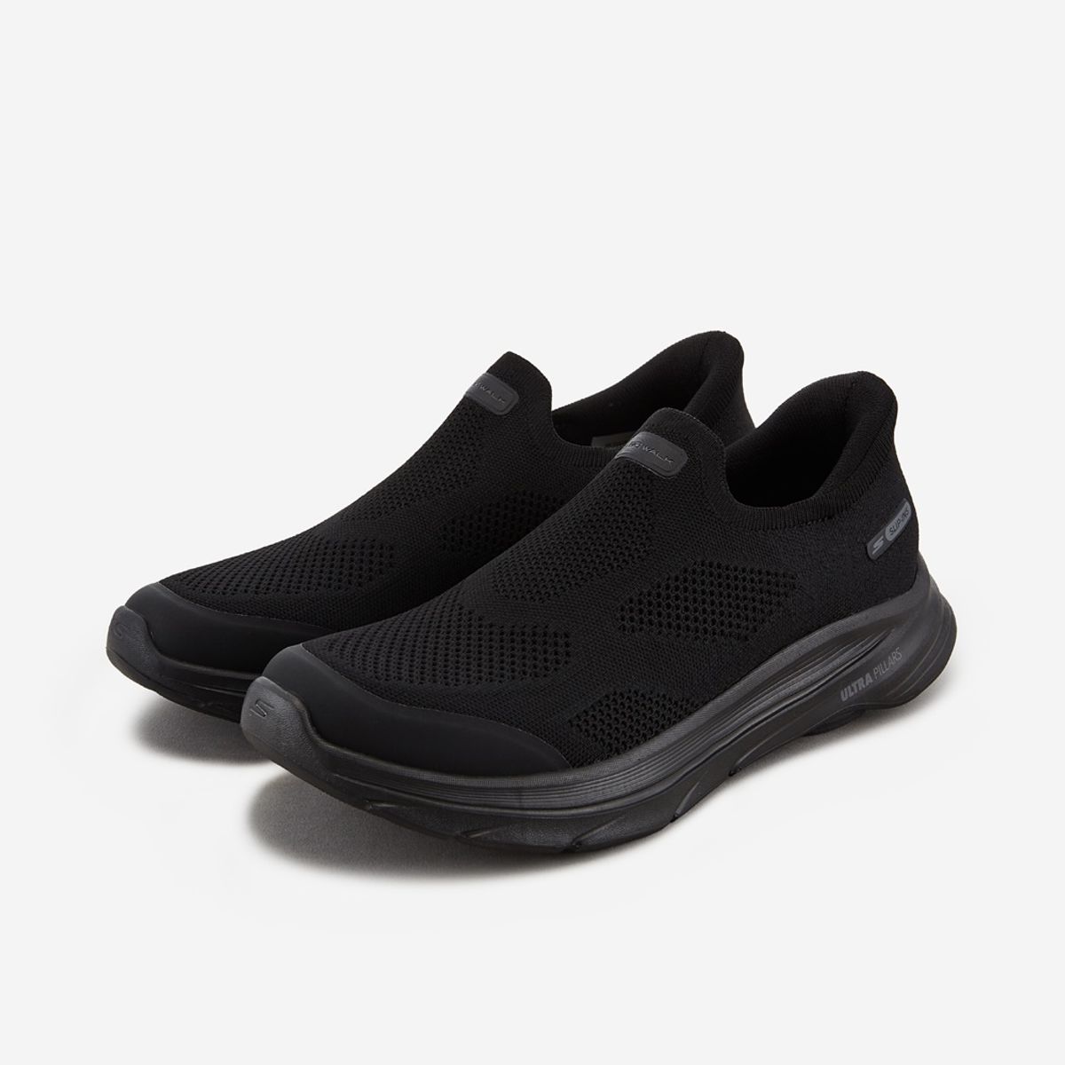 스케쳐스(SKECHERS) 남성 고워크 8 (슬립인스)_SP0MWCFY011