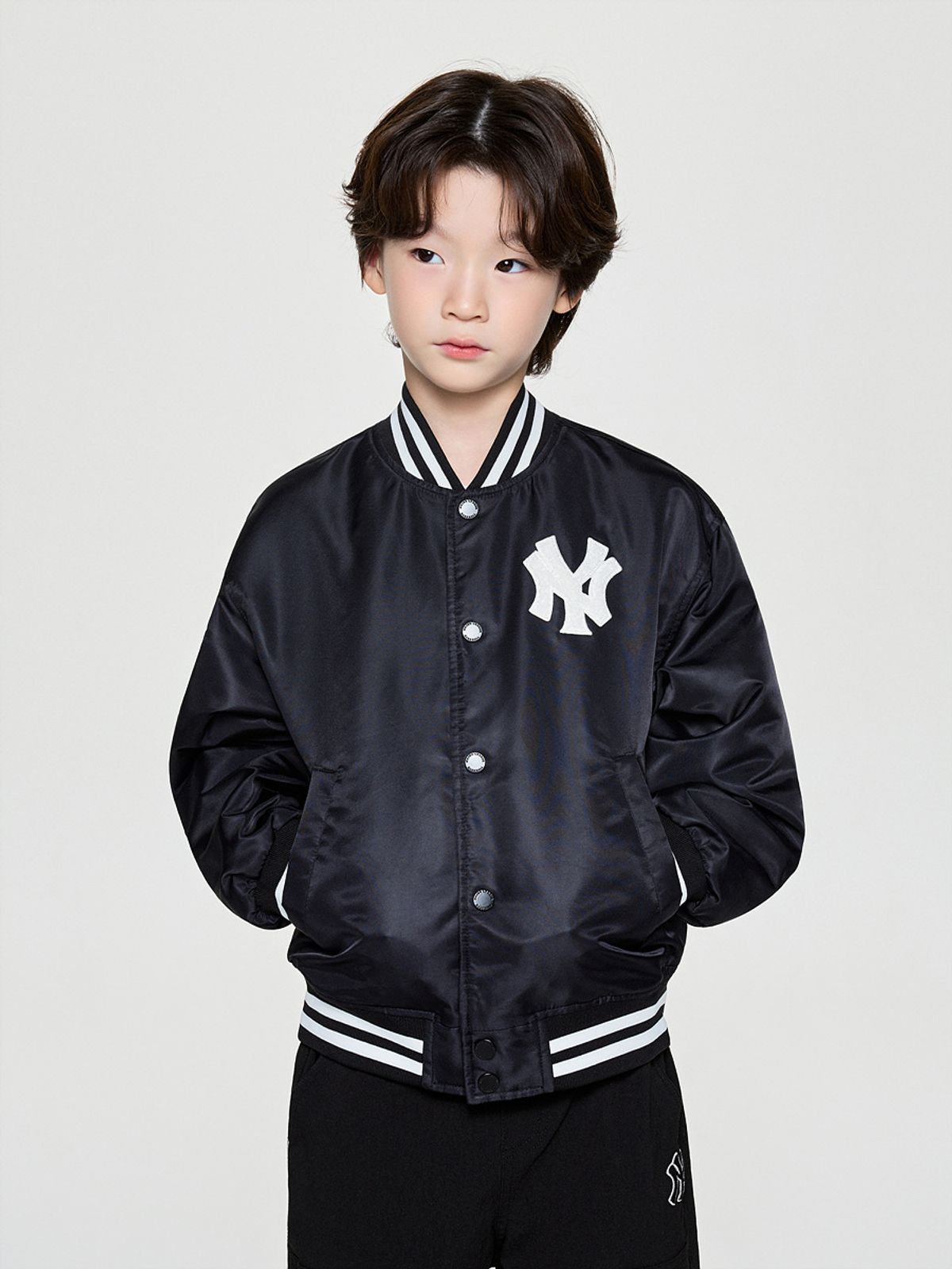 엠엘비 키즈(MLB KIDS) 스트릿 바시티 패딩점퍼 NY (Black)