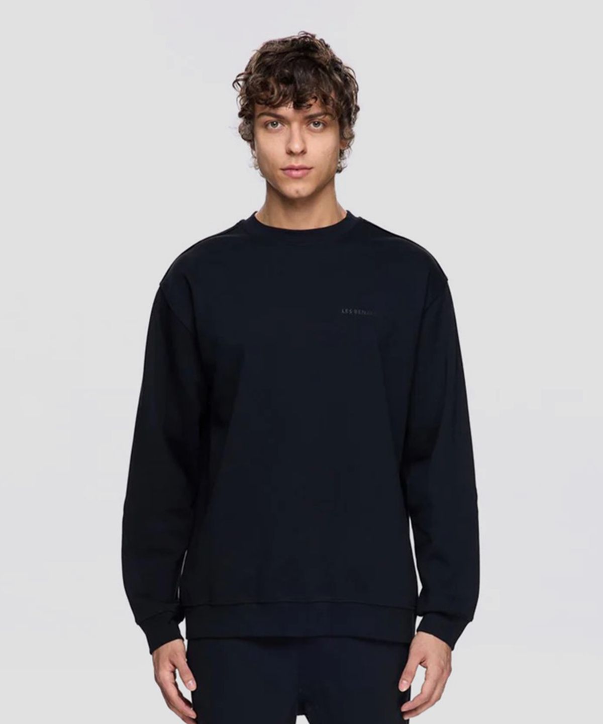 레 벤자민(LES BENJAMINS) (M) 스웨트셔츠 403 블랙 SWEATSHIRT 403 BLACK