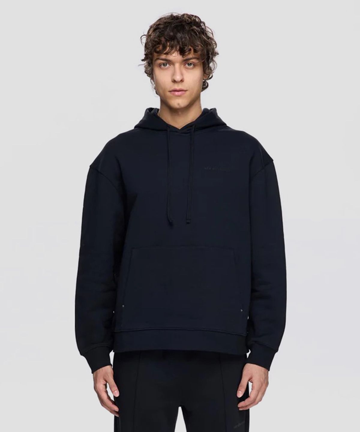 레 벤자민(LES BENJAMINS) (M) 후드티 401 블랙 HOODIES 401 BLACK