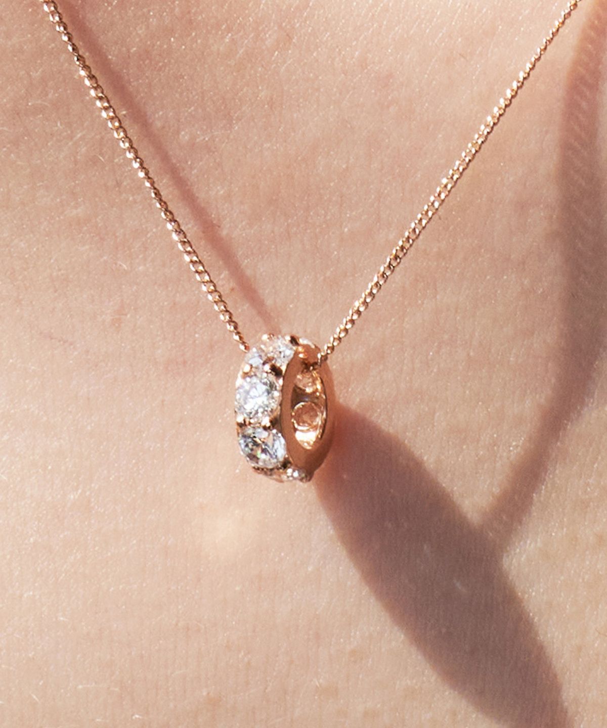 러비앤비(LOVEENB) [14K gold] 풀 래디언트 참 펜던트