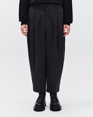 커브드 볼륨 코튼 팬츠 차콜 ZH5PT525CH