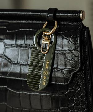 HON020 Classic hair comb Keyring