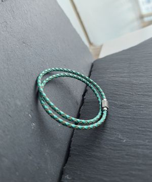 빈티지민트컬러 천연가죽두줄꼬임 팔찌 티타늄자석고리