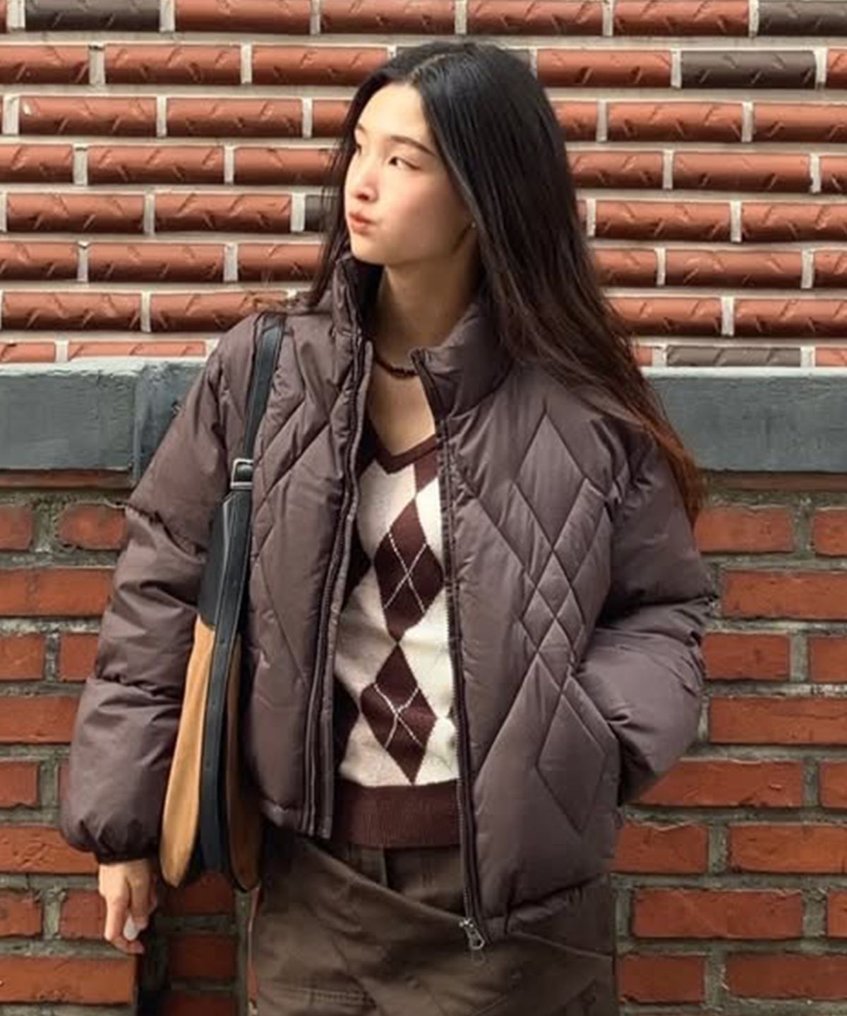 세컨모놀로그(SECONDMONO) W. 아가일 체크 퀼팅 크롭 패딩 점퍼 [BROWN]_SEWJP001BROWN